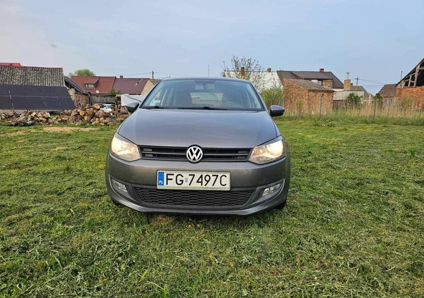 Volkswagen Polo cena 17800 przebieg: 124000, rok produkcji 2009 z Lipno małe 121